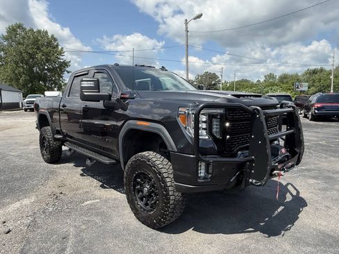 Used 2020 GMC Sierra 2500 Denali w/ Denali Ultimate Package AWD/4WD image 7