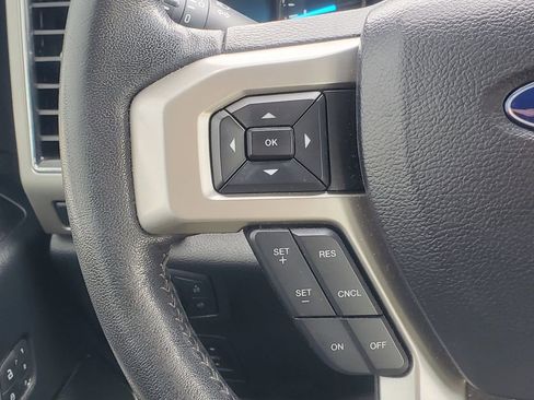 Used 2020 Ford F150 Lariat w/ Equipment Group 502A Luxury image 22