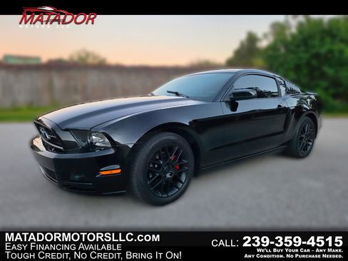 Used 2014 Ford Mustang Premium w/ Equipment Group 202A image 1
