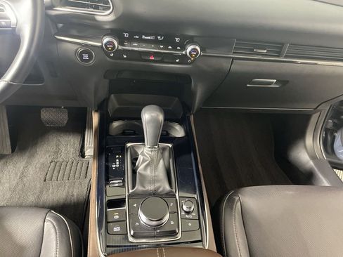 Certified 2025 MAZDA CX-30 2.5 Turbo w/ Premium Plus Pkg image 17