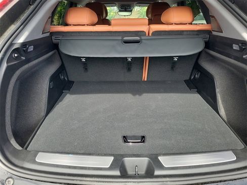 New 2025 Cadillac Optiq Sport 2 image 27