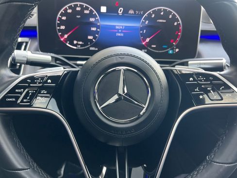 Certified 2023 Mercedes-Benz S 500 4MATIC image 17