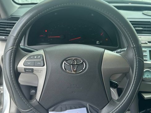 Used 2007 Toyota Camry LE FWD image 19