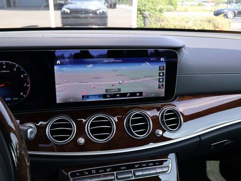 Certified 2023 Mercedes-Benz E 450 4MATIC Sedan image 22