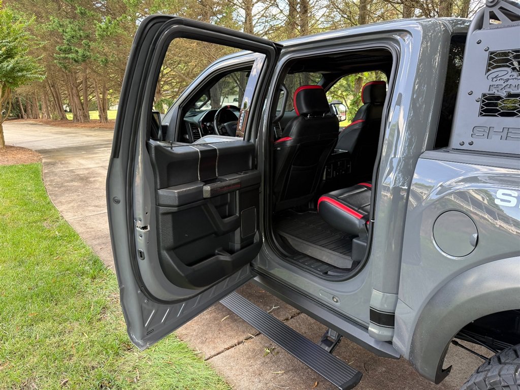 Used 2018 Ford F150 Raptor w/ Equipment Group 802A Luxury AWD/4WD image 65
