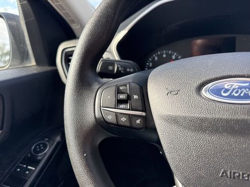 Used 2022 Ford Escape SE image 13