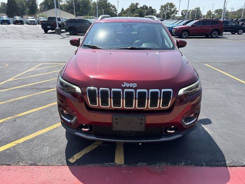 Used 2021 Jeep Cherokee Limited w/ Elite Package FWD image 2