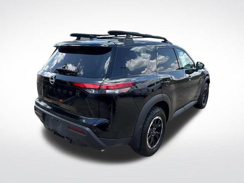 Used 2025 Nissan Pathfinder Rock Creek AWD/4WD image 10