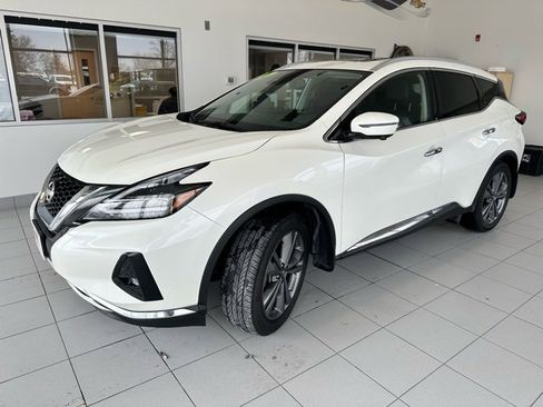 Used 2023 Nissan Murano Platinum image 3