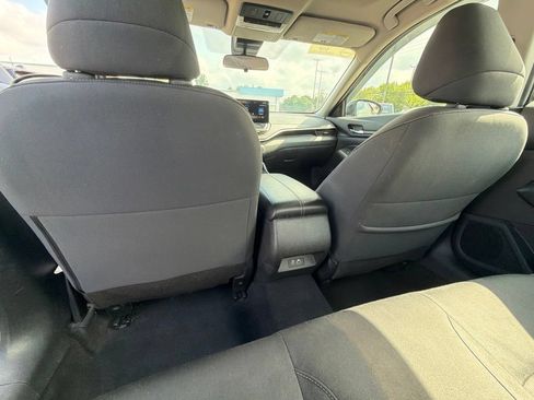 Used 2024 Nissan Altima 2.5 SV w/ SV Premium Package AWD/4WD image 10