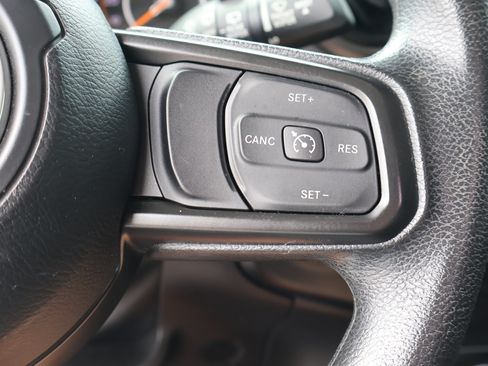 Used 2022 Jeep Wrangler Unlimited Sport AWD/4WD image 23