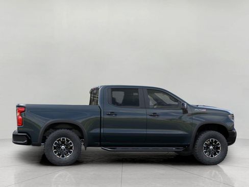 New 2026 Chevrolet Silverado 1500 ZR2 w/ LPO, Dark Essentials Package AWD/4WD image 5