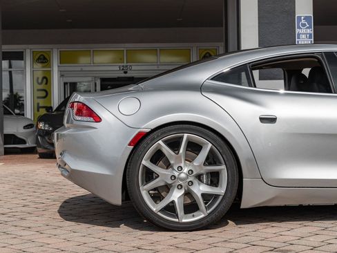 Used 2018 Karma Revero Luxury RWD image 11