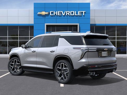 New 2026 Chevrolet Traverse High Country AWD/4WD image 3