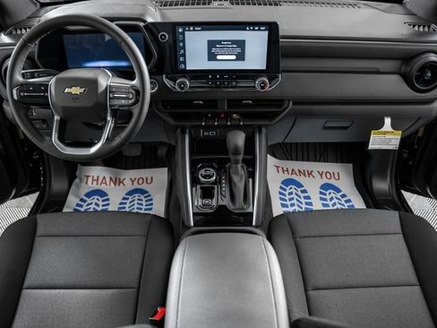 New 2026 Chevrolet Colorado W/T image 17