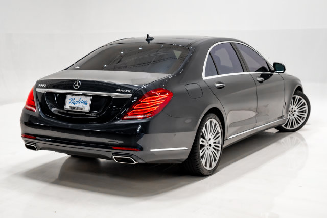 Used 2017 Mercedes-Benz S 550 4MATIC Sedan image 30