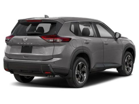 Certified 2026 Nissan Rogue SV FWD image 5