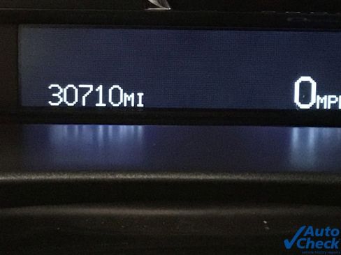 Used 2011 Cadillac DTS Limousine image 45