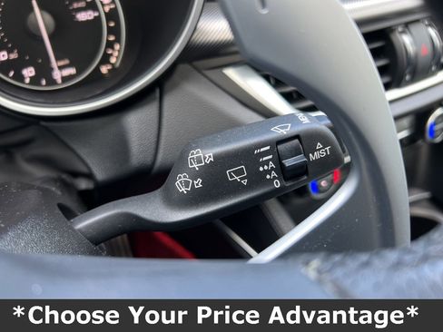 Used 2022 Alfa Romeo Stelvio Veloce image 68