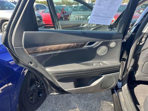 Certified 2023 Genesis G80 2.5T w/ Advanced Package image 15