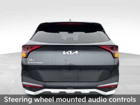 Used 2023 Kia Sportage EX image 7