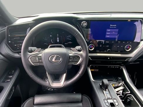 Used 2025 Lexus TX 350 AWD w/ Technology Package image 5