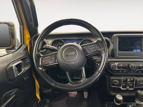 Used 2019 Jeep Wrangler Unlimited Sport S AWD/4WD image 14
