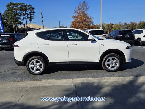 Used 2024 Dodge Hornet GT Plus image 6