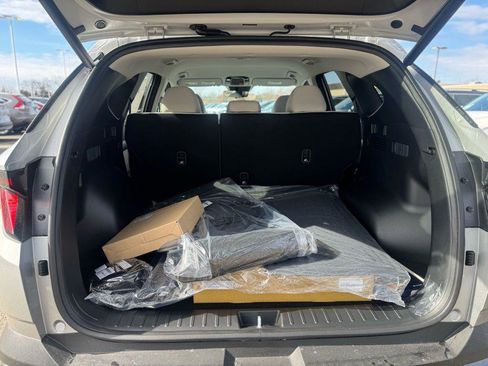 New 2026 Hyundai Tucson SEL image 8