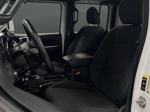 Used 2021 Jeep Wrangler Unlimited Sport AWD/4WD image 9