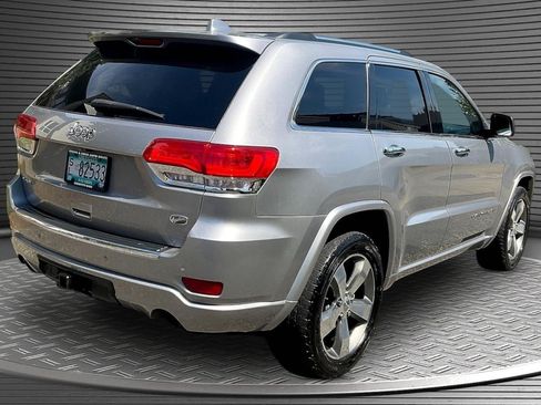 Used 2015 Jeep Grand Cherokee Overland AWD/4WD image 6