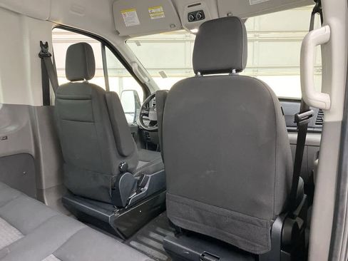 Used 2023 Ford Transit 350 XLT image 17