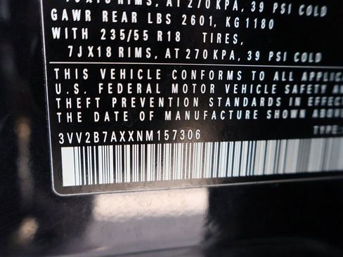 Used 2022 Volkswagen Tiguan SE image 40