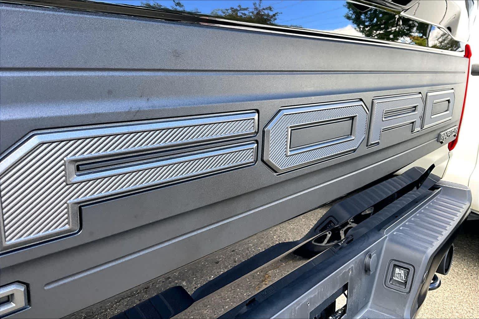 Used 2025 Ford F150 Raptor AWD/4WD image 29