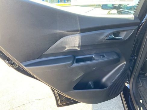New 2027 Chevrolet Bolt RS w/ Technology Package FWD image 18