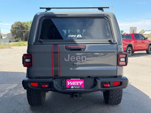 Used 2020 Jeep Gladiator Rubicon w/ LED Lighting Group AWD/4WD image 4
