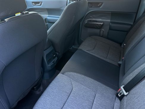 New 2025 Ford Maverick XLT w/ XLT Luxury Package image 11