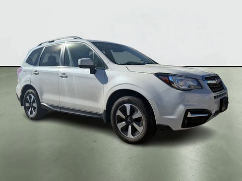 Used 2018 Subaru Forester 2.5i Limited image 6