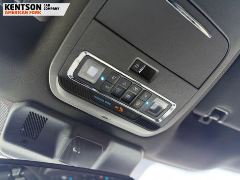 Used 2025 Ford F250 Platinum AWD/4WD image 38