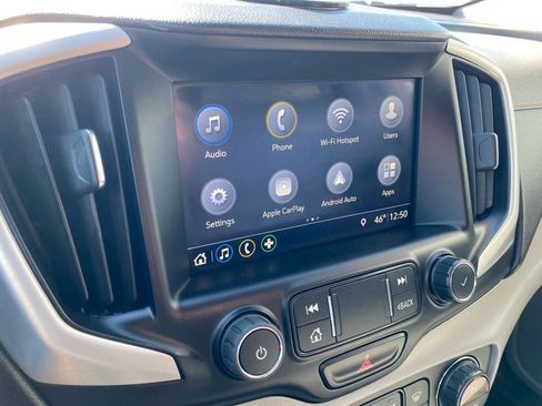 Used 2019 GMC Terrain SLT w/ Preferred Package image 17