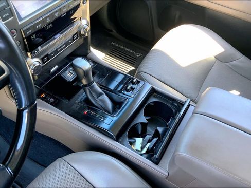 Certified 2021 Lexus GX 460 Premium w/ Premium Package AWD/4WD image 17