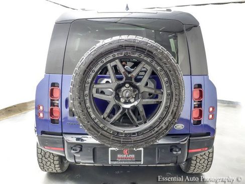 Used 2022 Land Rover Defender 110 X-Dynamic HSE AWD/4WD image 7