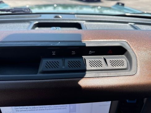Used 2022 Ford Bronco Outer Banks AWD/4WD image 23
