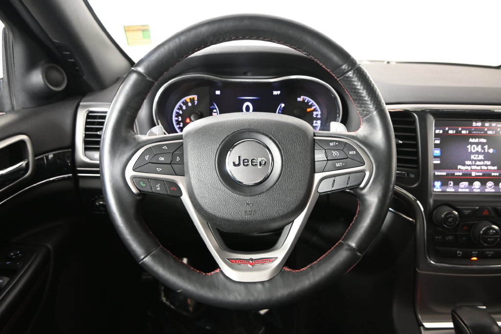 Used 2017 Jeep Grand Cherokee Trailhawk w/ Trailhawk Luxury Group AWD/4WD image 36
