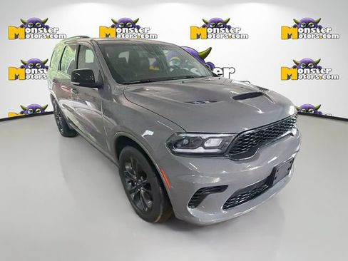 Used 2024 Dodge Durango R/T AWD/4WD image 3