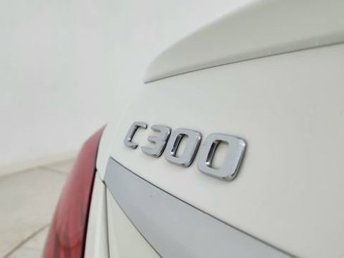 Used 2018 Mercedes-Benz C 300 Sedan image 19