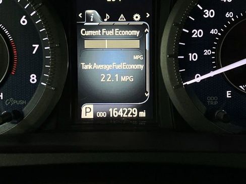 Used 2015 Toyota Sienna XLE image 12