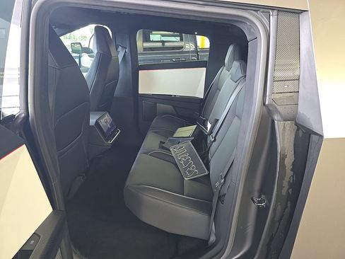 Used 2024 Tesla Cybertruck Cyberbeast AWD/4WD image 12