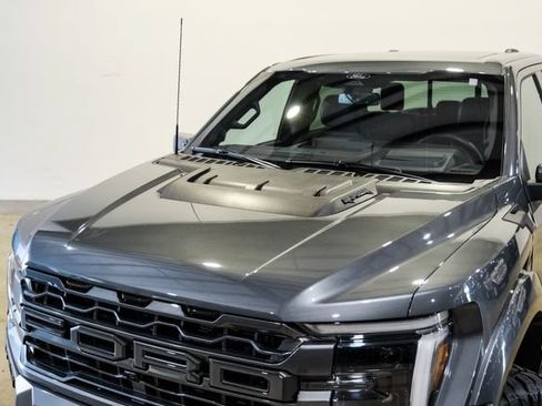 Used 2026 Ford F150 Raptor AWD/4WD image 25