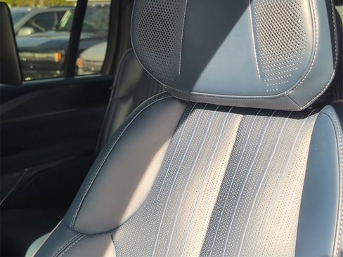 Used 2025 Cadillac Escalade IQ Sport 2 w/ LPO, Premium Carpet Package image 23